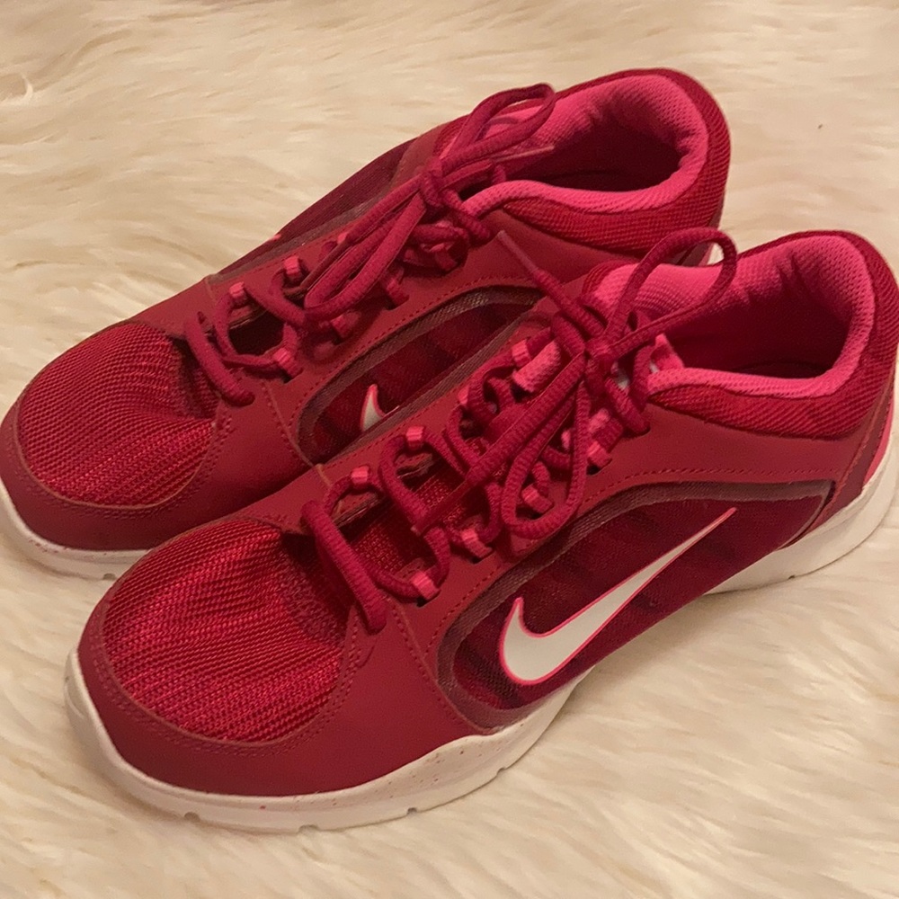 Nike Pink Running Shoes